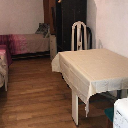 Apartamentos Pandiellos I マドリード エクステリア 写真